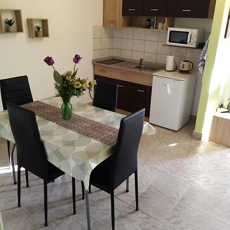 Apartment Buic Pula Exterior foto